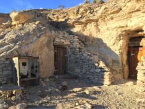 A Home in Dublin Gulch